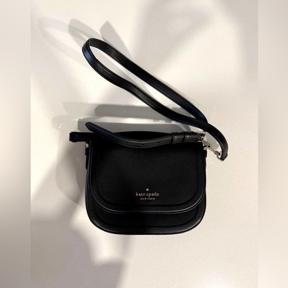Kate Spade Crossbody Purse - black